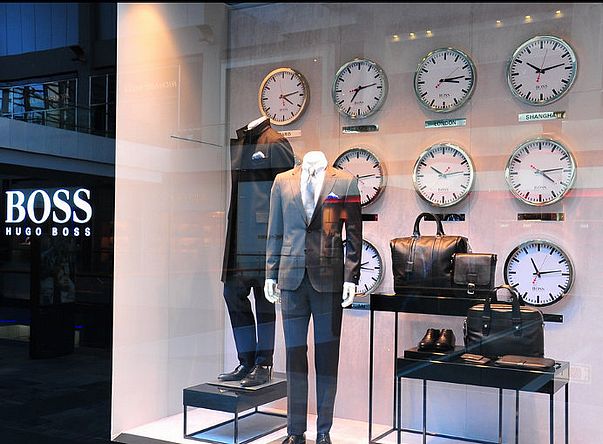 pásmové hodiny na letištích